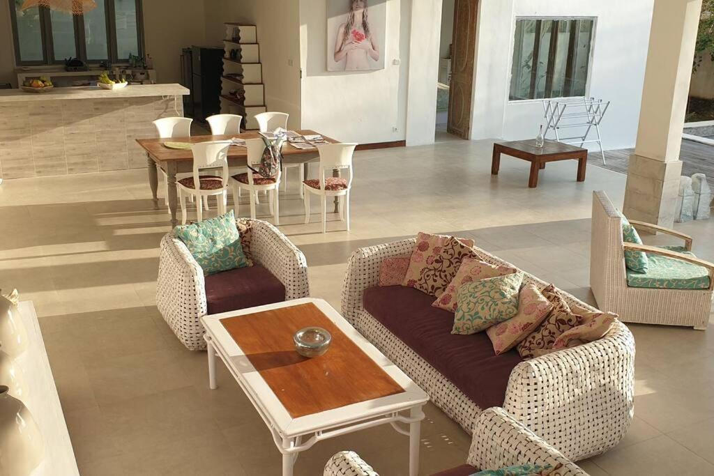 נוסה-למבונגן Orchid Villa 18M Pool, Sea View מראה חיצוני תמונה