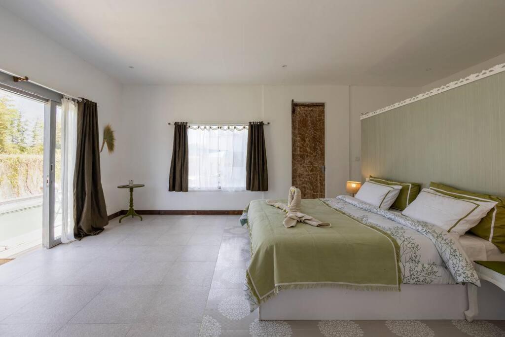 נוסה-למבונגן Orchid Villa 18M Pool, Sea View מראה חיצוני תמונה
